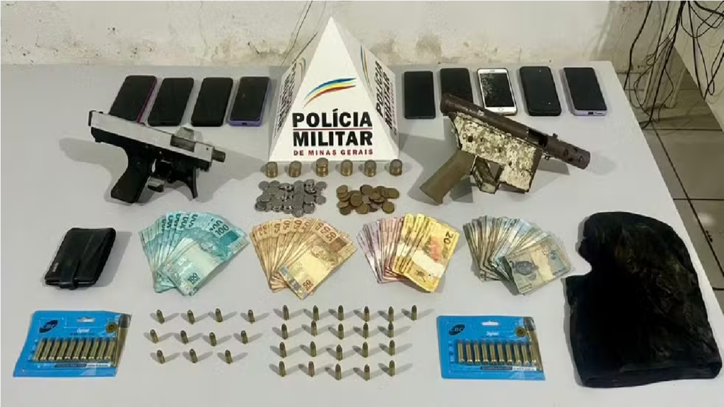Assaltante morre e quatro são detidos após troca de tiros com a PM em Santana do Paraíso (MG)