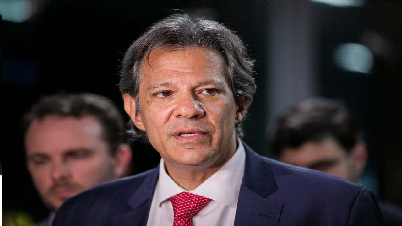 Haddad diz que cerca de 2.040 sites de bets vão sair do ar a partir desta sexta