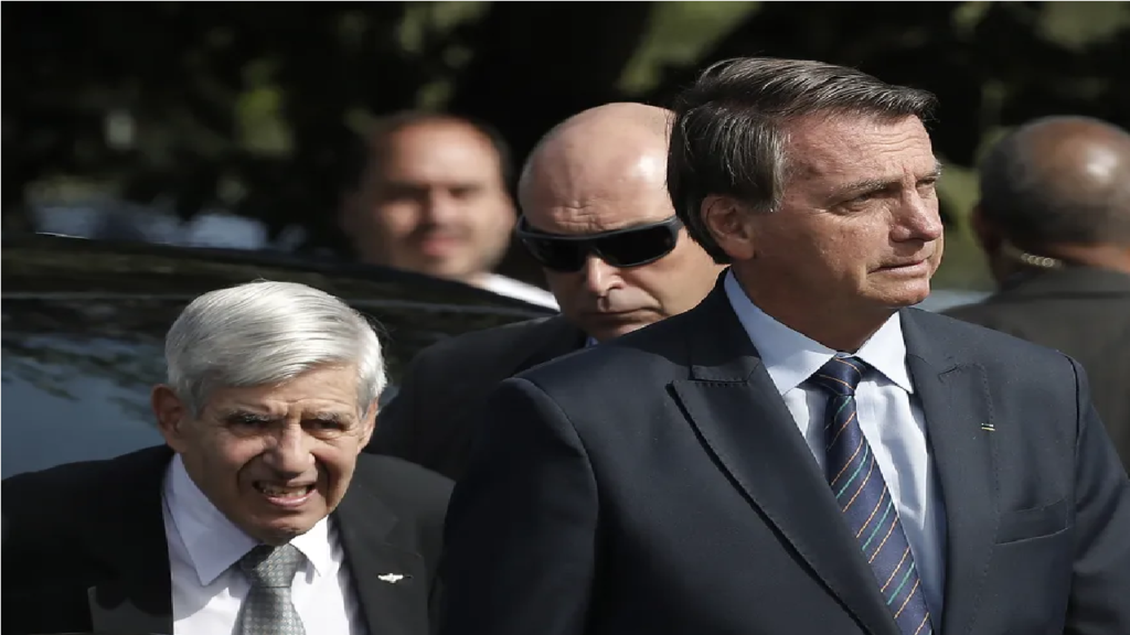 PF indiciará Jair Bolsonaro e ex-ministros, diz colunista