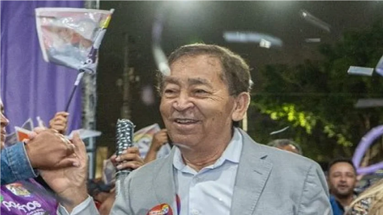 Prefeito e candidato à reeleição de Taboão da Serra (SP) é baleado