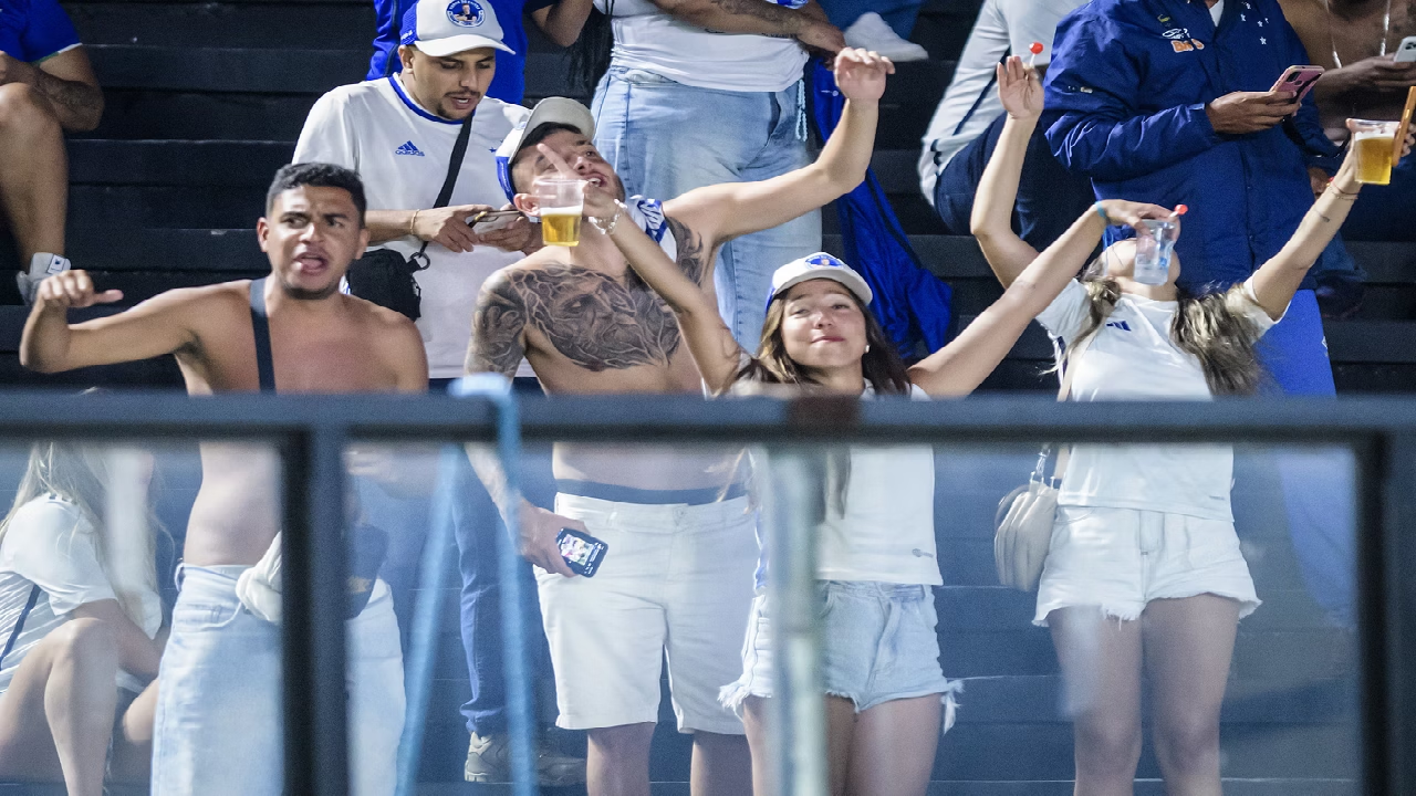 Racing x Cruzeiro: Conmebol confirma proibição de bebidas alcóolicas na final da Sul-Americana