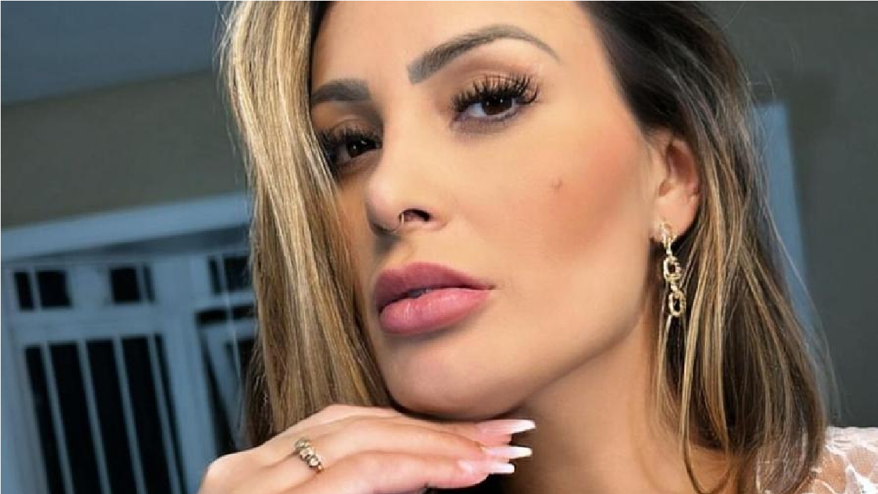 Andressa Urach é investigada por apologia à zoofilia e maus-tratos a animais