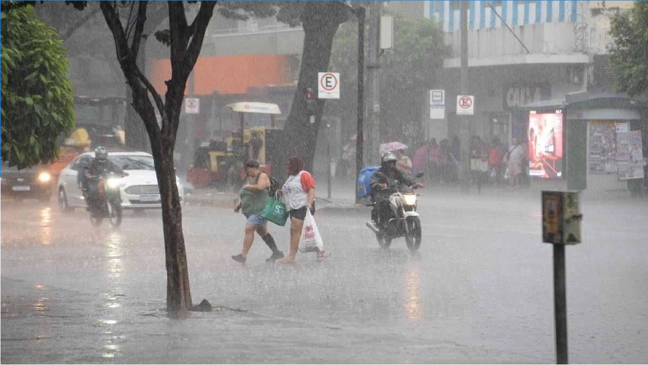 BH tem alerta de chuva nesta quinta-feira (7); Veja recomendações da Defesa Civil