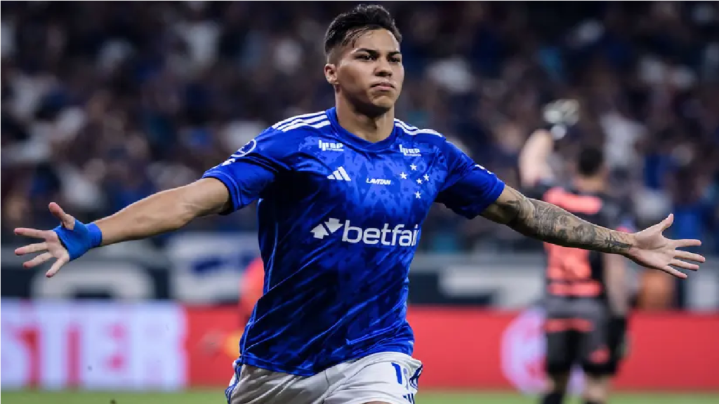 Confira provável time titular do Cruzeiro para duelo contra o Grêmio, no Mineirão