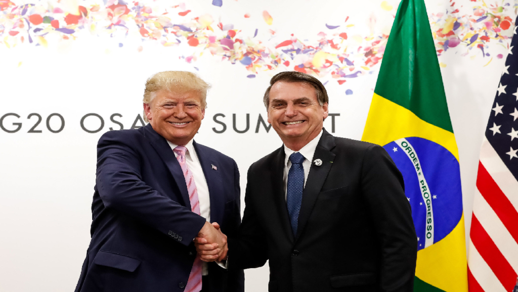Jair Bolsonaro reforça apoio a Donald Trump em vídeo nas redes sociais