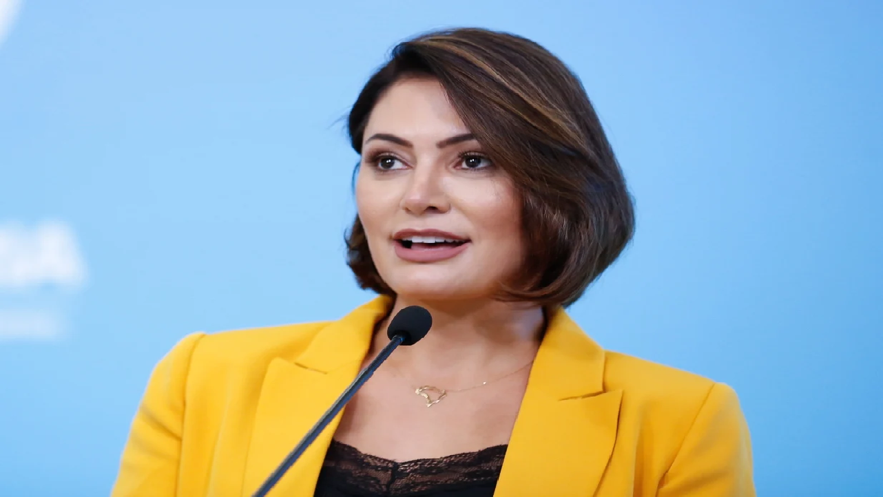 Michelle Bolsonaro diz que combater a fome não é prioridade neste “desgoverno”