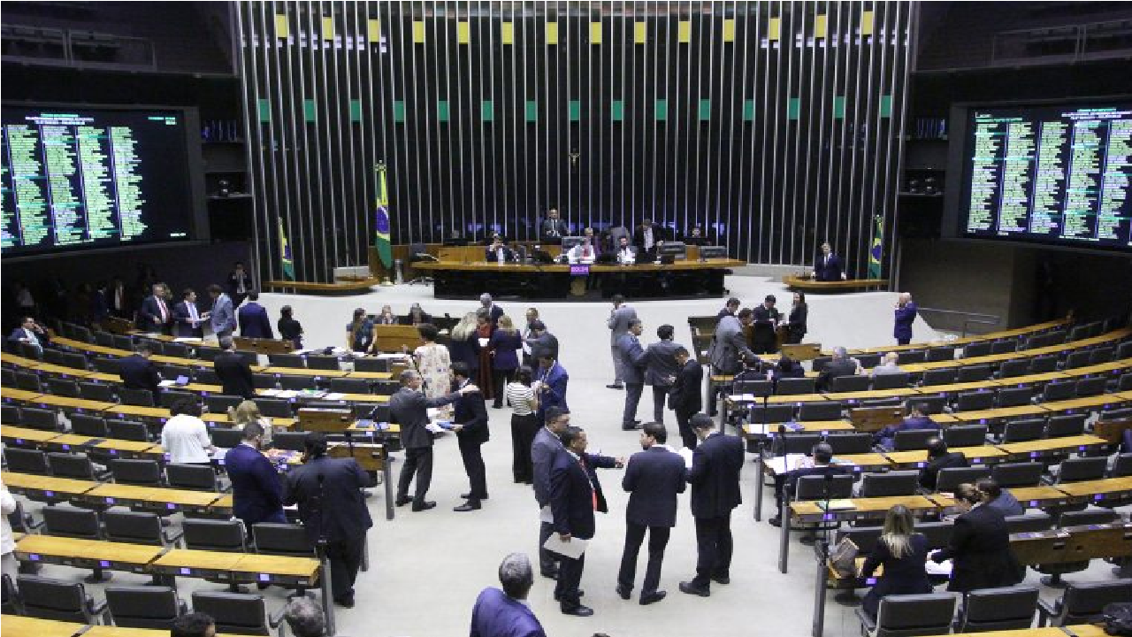 Câmara dos Deputados aprova projeto que aumenta pena e considera hediondo homicídio de idoso
