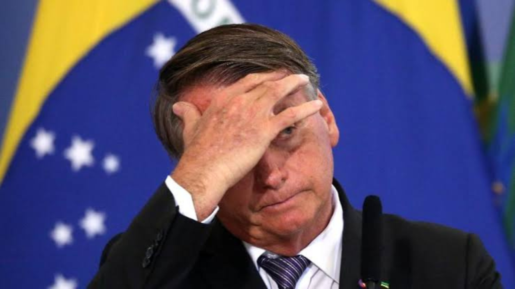 Bolsonaro protocola novo pedido de impedimento de Alexandre de Moraes