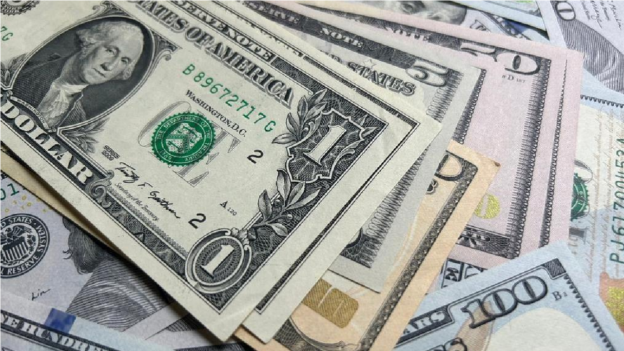 Dólar dispara e bate mais um recorde histórico nesta quarta e chega a R$ 6,21