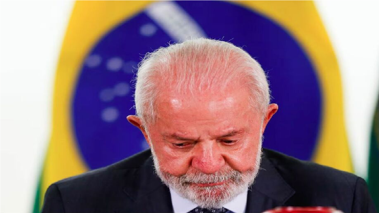 Presidente Lula evolui bem no pós-operatório, mas segue na UTI