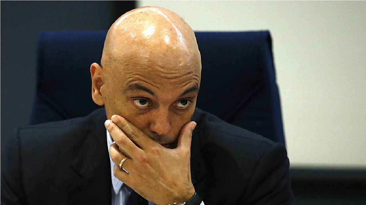 Moraes rejeita novo recurso da defesa e mantém passaporte de Bolsonaro retido