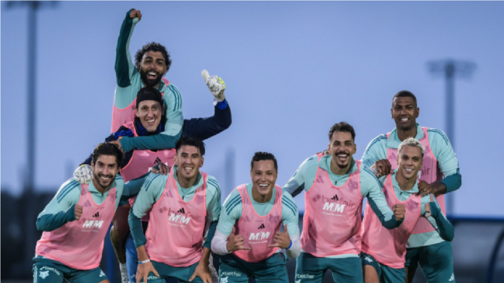Time de Gabigol e Cássio vence primeiro ‘rachão’ do Cruzeiro na pré-temporada 2025