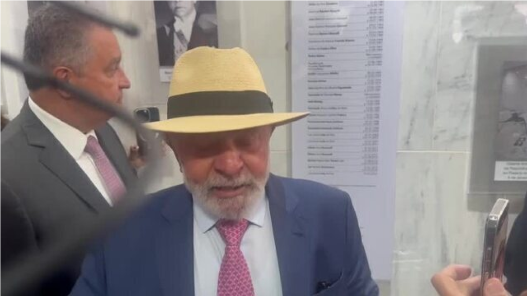 Lula ataca Meta ao ser questionado sobre mudanças: "Não pode um, dois, três cidadãos acharem que podem ferir a soberania de uma nação"