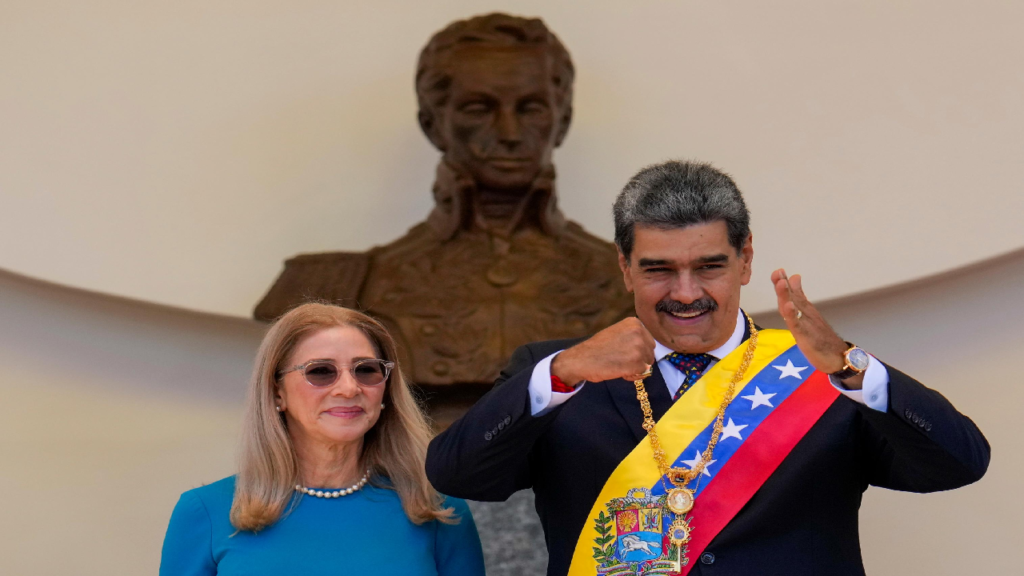 Biden aumenta recompensa pela captura de Nicolás Maduro