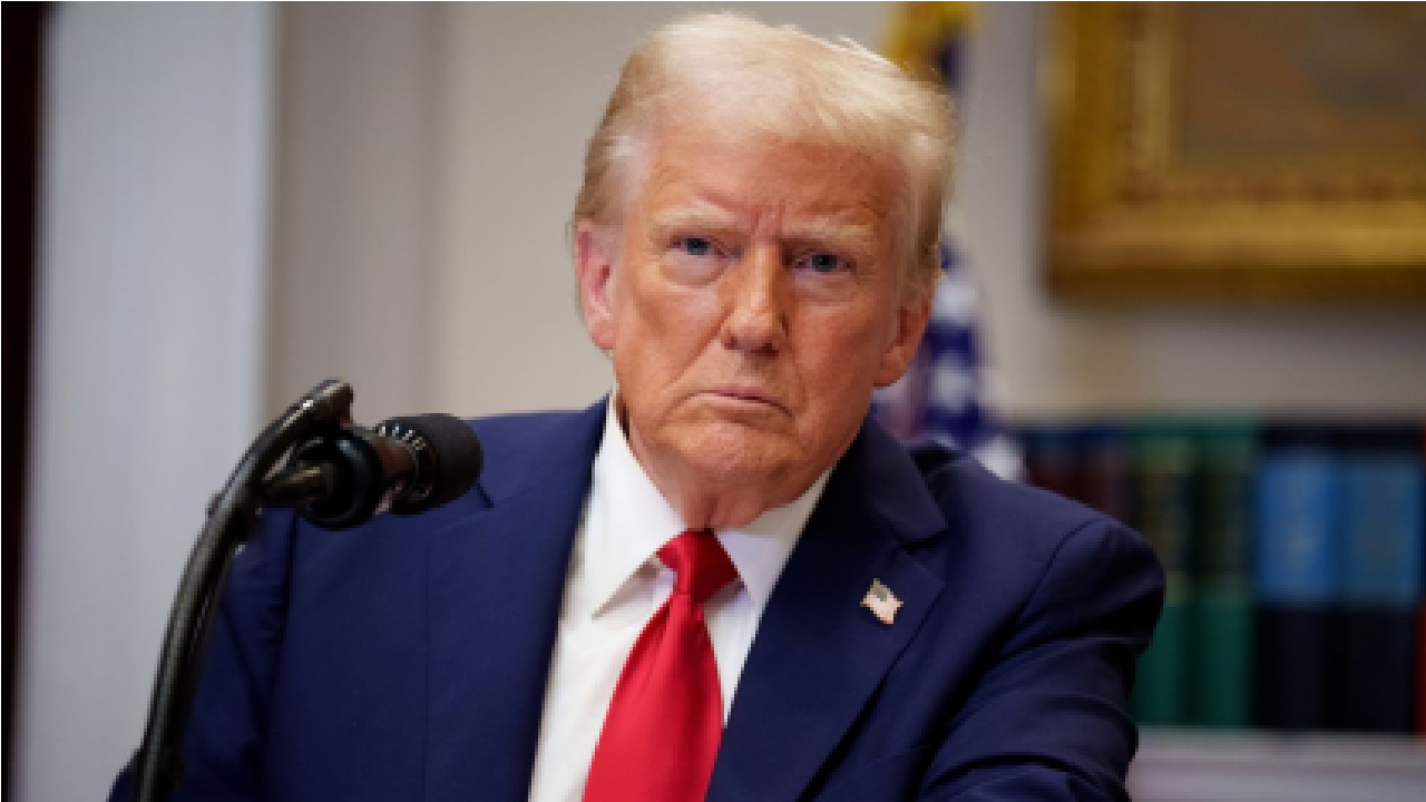 Após retaliação, Donald Trump volta a defender a anexação do Canadá